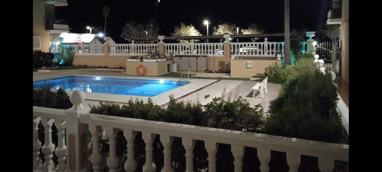 Fuengirola Playa Y Piscina Perla 2 Estudio Εξωτερικό φωτογραφία